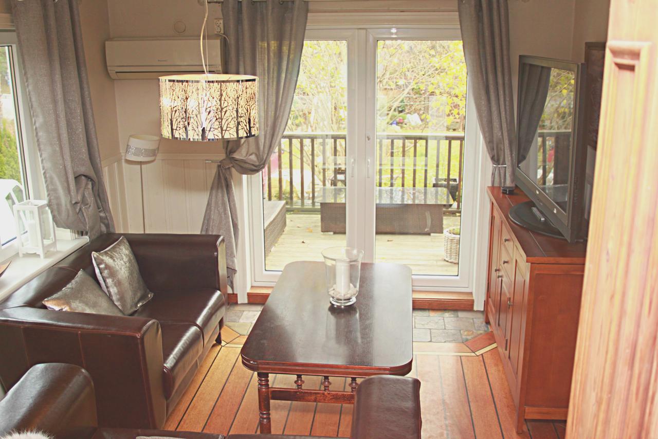 Tromoy Arendal Apartment ภายนอก รูปภาพ